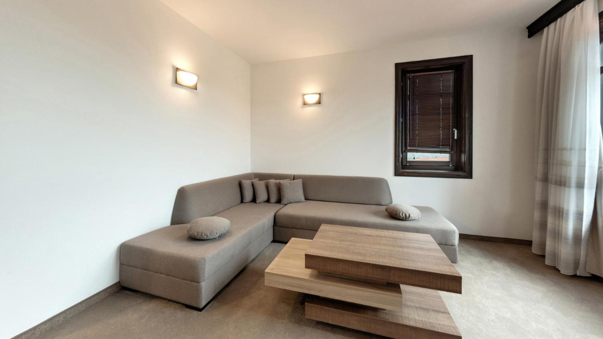 Wine & Complex Hotel 3*